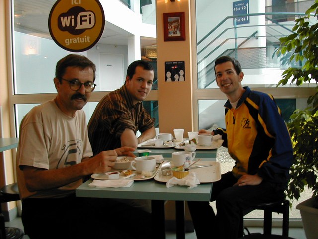 gal/cfc_2006/mini-DSCN4978.JPG